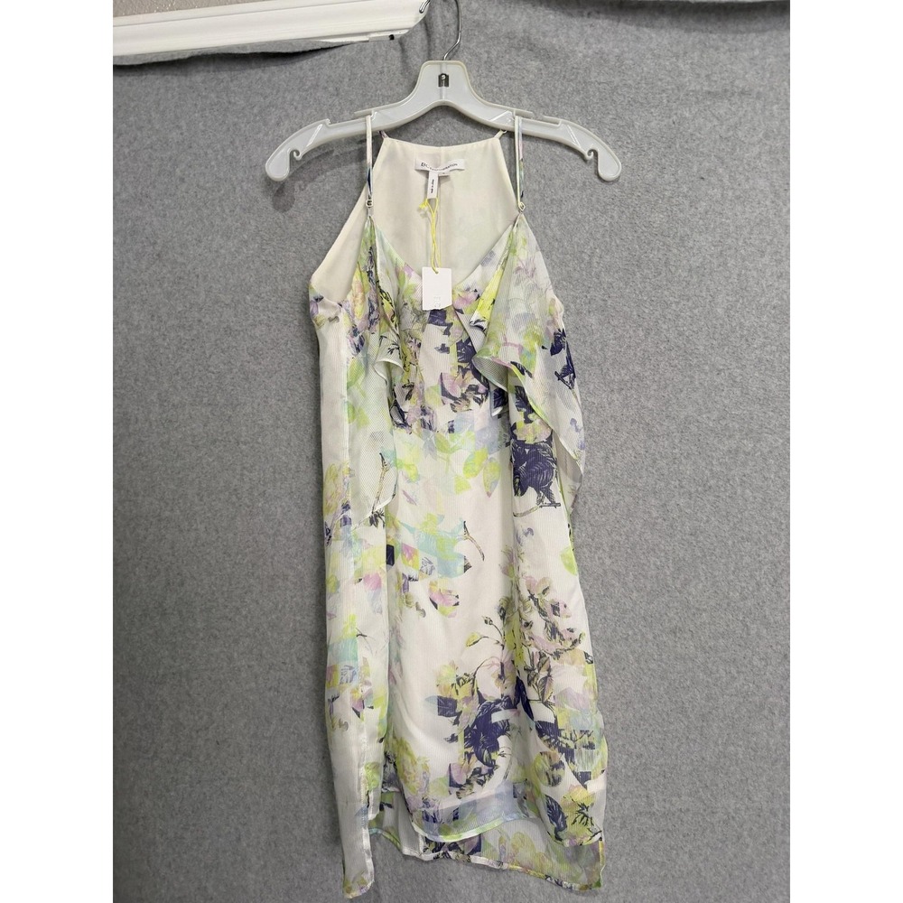 BCBGeneration Dress Womens S White Floral Halter Ruffle Shift Lined Sundress